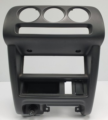 Рамка захист обдув радіо 12v панелі консолі nissan micra k11 682606f600 фото №1