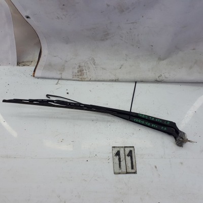 Toyota yaris рычаги дворник перед фото №1