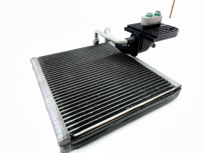 Радіатор кондиціонера tesla model s f168fpca4 electric 2015 фото №1