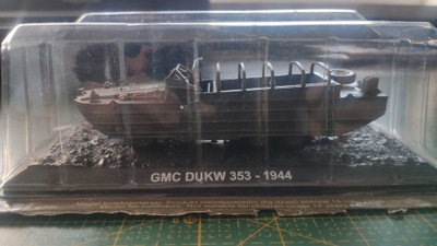 GMC DUKW 353 - 1944 / 1/72 AMERCOM / model