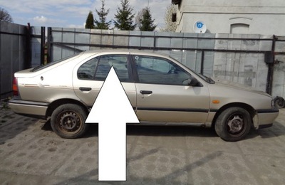 Скло дверна права задня велика nissan primera i p10 фото №1