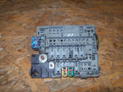 Citroen xsara picasso коробка запобіжників фото №1