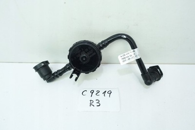 Клапан вакууму mercedes a0004760800 фото №1