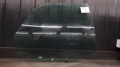 Стекло правый задняя volvo s40 01r фото №1