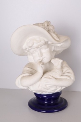 Porcelanowa figurka -kobieta w kapeluszu!