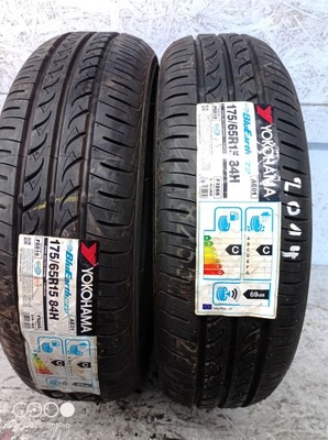 2N 175/65R15 84H Yokohama BluEarth AE01