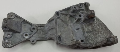 Кронштейн кронштейн двигуна volvo s80 ii 2.4 d5 30757329 фото №1