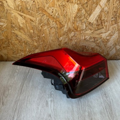 Лампа задня ліва lexus ux 250h 2019 rok фото №1