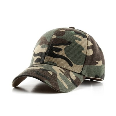 Wojskowa czapka z daszkiem w taktycznym kamuflażu