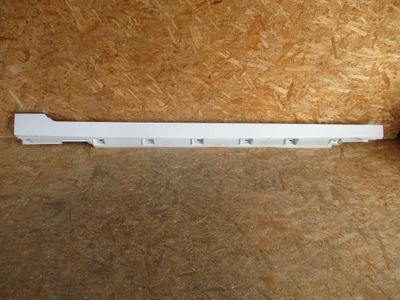 Молдинг порог правая vw passat b8 3g0 фото №1