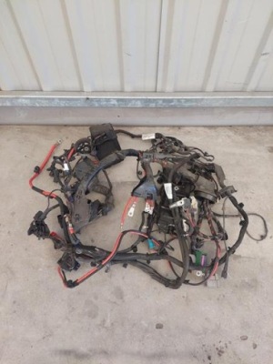 Volvo v60 s60 2.0d электропроводка отсек двигателя фото №1