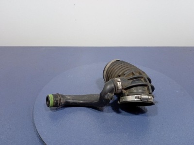 Bmw x6 g06 g07 3.0d трубка пабтрубок  шланг воздуха 1300452 фото №1