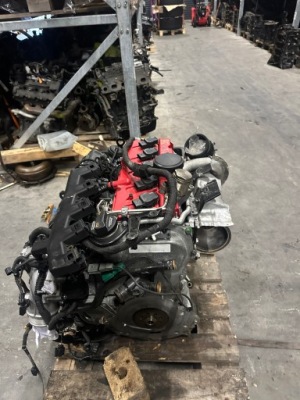 Двигатель audi q3 rs 2.5 tfsi cts фото №1