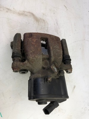 Vw cc супорт гальмівний правий задня фото №1