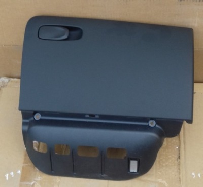 Volvo xc40 бардачок консолі 31442657 фото №1