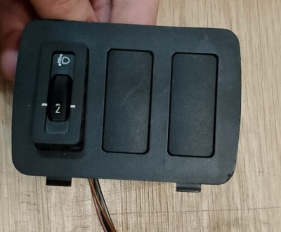 Переключатель регулировки света bmw 3 e36 61318360882 / 8360882 nr410 фото №1