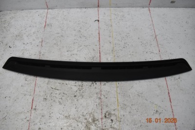 Молдинг решітка впуск повітря верхній iveco daily vi 6 19- фото №1