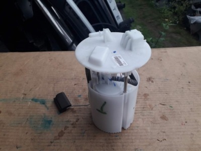 Насос пального паливна twingo iii 0.9 tce фото №1