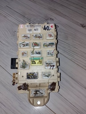 Коробка запобіжників toyota оригінальний номер 827300d020a фото №1