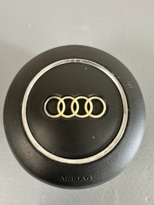 Подушка подушка безопасности водителя круглая audi a4 b8 a5 8t рестайлинг  8k0880201ae фото №1