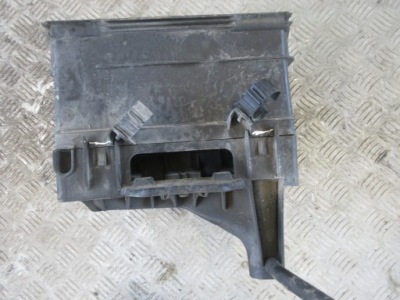 Vw polo iv корпус акумулятор 600915419 фото №1
