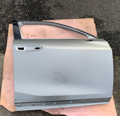 Двері праве передні lexus ux правий перед фото №1