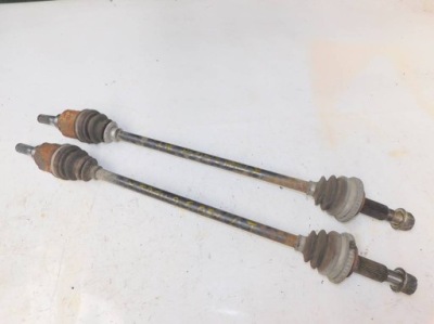 Nissan x-trail t30 2.5 16v 2005r приводной вал задняя фото №1