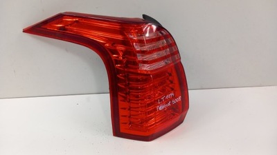 Peugeot 5008 i лампа задня ліва фото №1