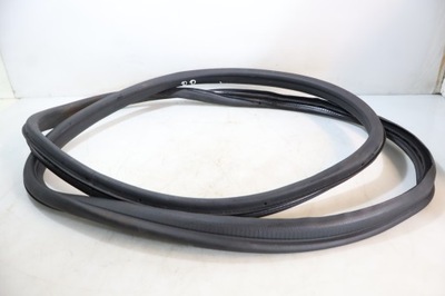 Прокладка двері права передня skoda fabia iii фото №1