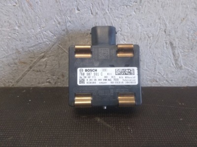 Решётка радиатора радар vw tiguan 7n0907561c фото №1