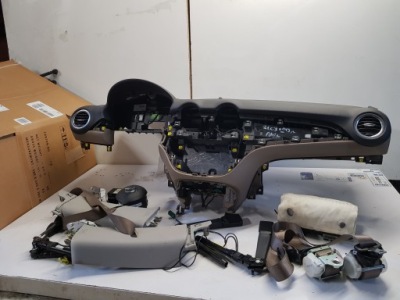 Панель  подушки безпеки ремені opel adam фото №1