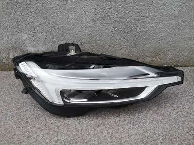 Volvo xc60 xc-60 2 ii 17- full led правий перед фото №1