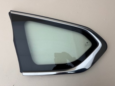 Hyundai santa fe iv скло кузовна лівий задня задня as3 хром фото №1