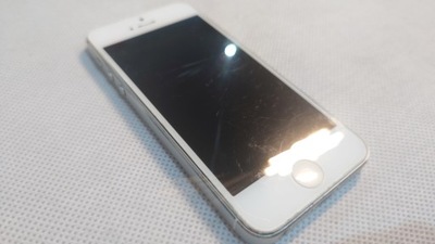 Smartfon Apple iPhone 5 A1429 16 GB USZKODZONY