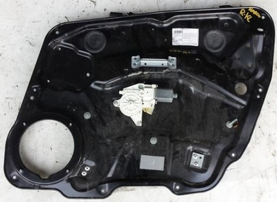 Mercedes-benz оригінальний номер a2057200246 фото №1