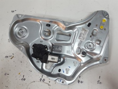 Hyundai ix35 10-16r підйомник скло правий задня фото №1