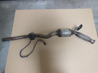 Катализатор vw tiguan touran passat 5q0131701af фото №1