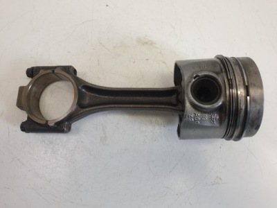 Audi a3 ii 8p 1.6 tdi поршень шатун фото №1