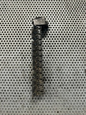 Накладка  предохранителей renault master 2 98-03 7703497426 фото №1