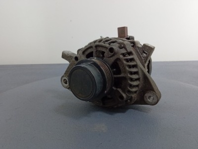 Yaris 3 1.5 vvti генератор 100a 27060-0y380 фото №1