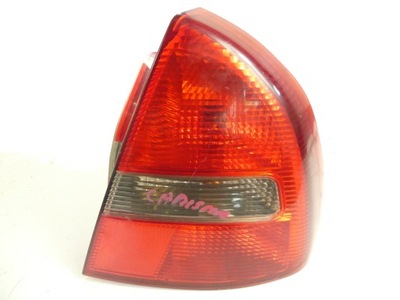 Лампа права задня mitsubishi carisma lift фото №1