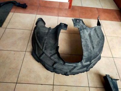 Volvo v40 v 40 v-40 подкрылок задняя задние левая правое фото №1