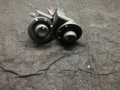 Renault блок керування регулювання дзеркал фото №1