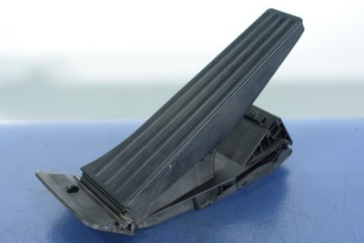 Bmw 6 f13 650i потенціометр газу 6852644 фото №1