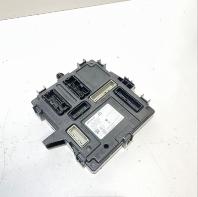 Renault megane iv lift 1.3 tce bcm 284b19561r фото №1