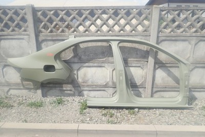 Поріг правий блок двигуна обшивка skoda octavia 3 iii 5e фото №1