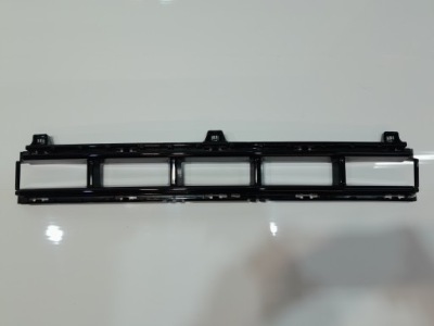 Jeep compass ii lift решітка бампера середня верхній 60941981 фото №1