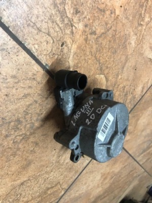 Laguna iii 2.0 насос вакуум фото №1