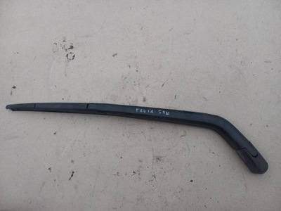 Toyota previa ii 00-06 рычаг дворник задняя фото №1