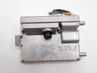 Камера асистент поперечина fas 5wa980653c оригінал vw golf 8 viii 21r фото №1